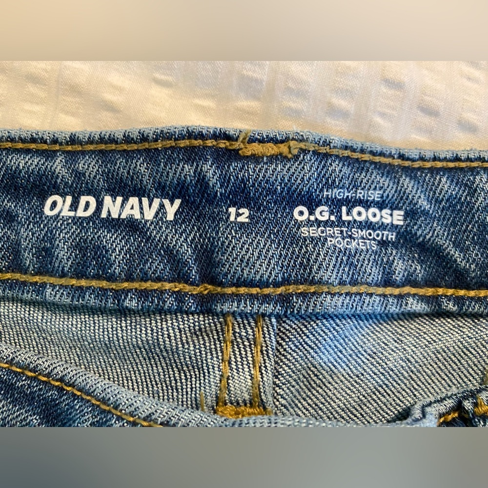 Old Navy High Rise O.G. Loose Secret Smooth Pockets - Medium Wash Jeans; Sz:12 - Picture 10 of 13
